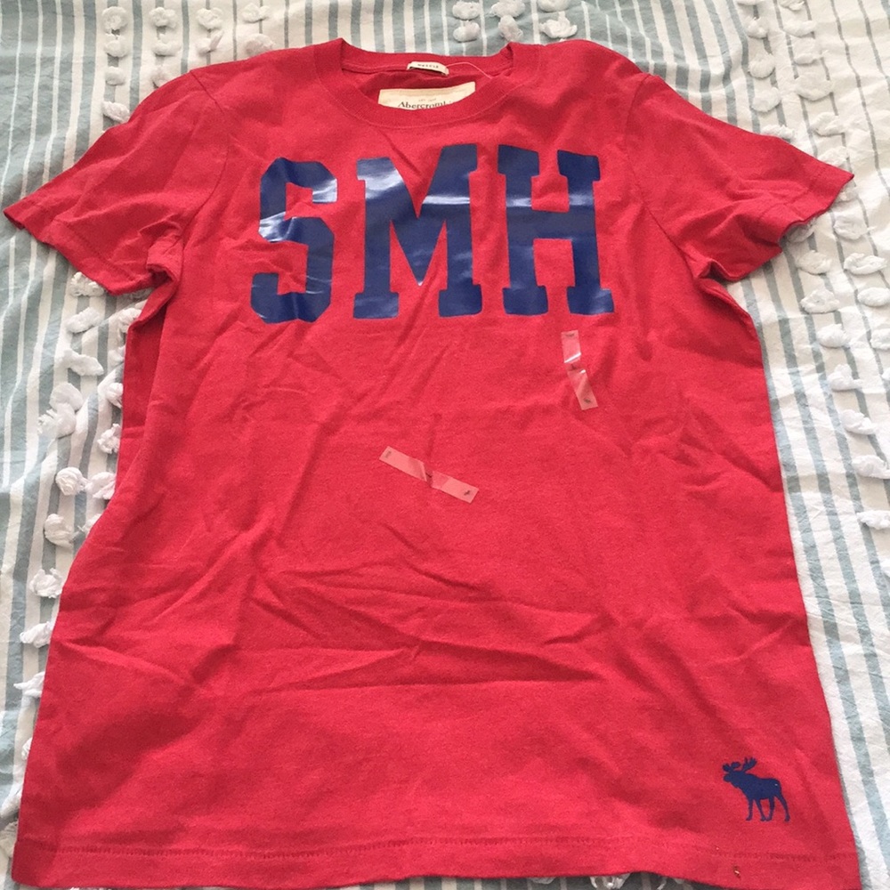 A large muscle fit Abercrombie & Fitch Shirt